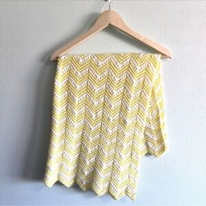 Crochet BABY BLANKET AFGHAN Granny Square 36" x 26 Yellow White New Handmade